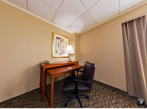 Holiday Inn Clark - Newark By Ihg Экстерьер фото