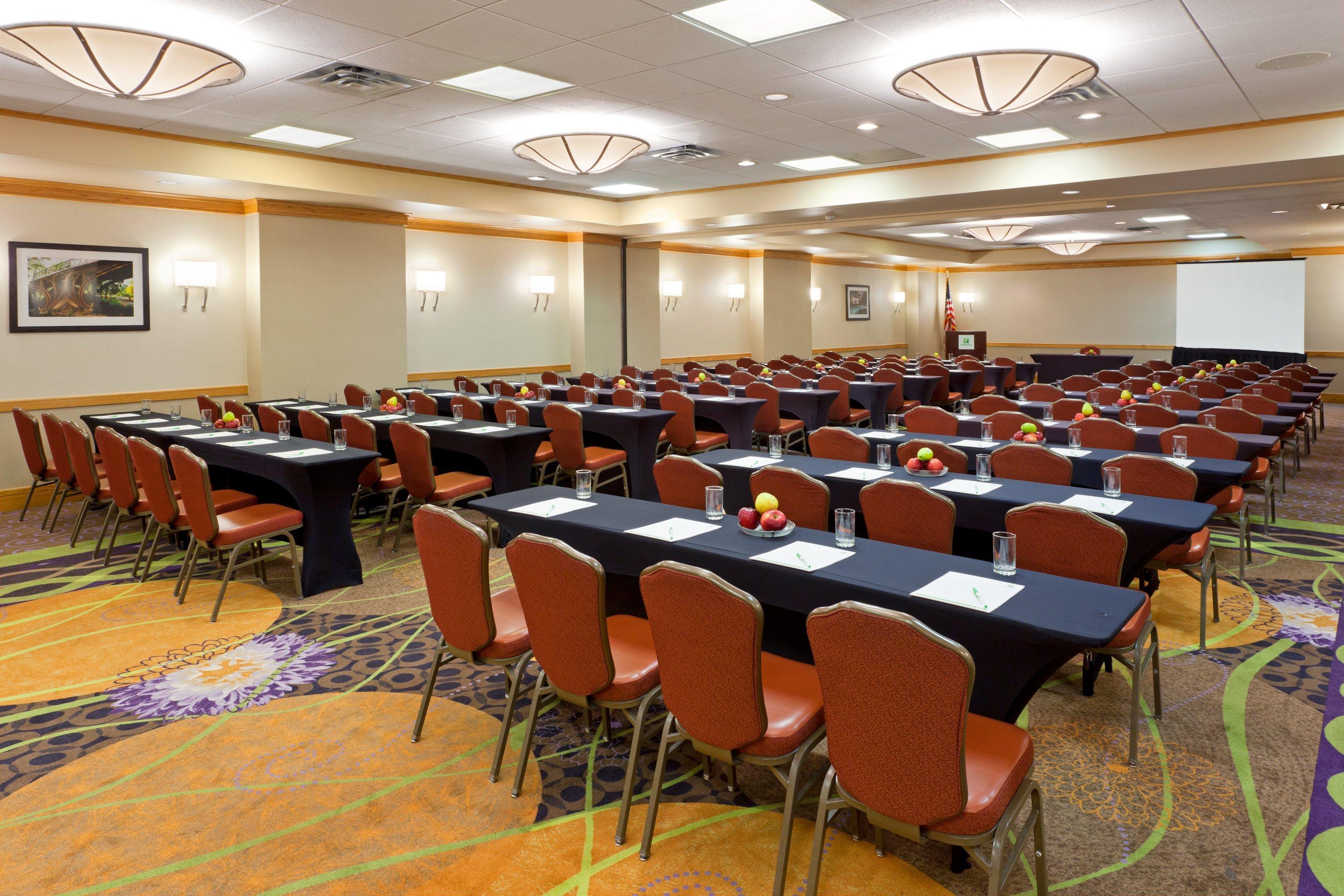 Holiday Inn Clark - Newark By Ihg Экстерьер фото