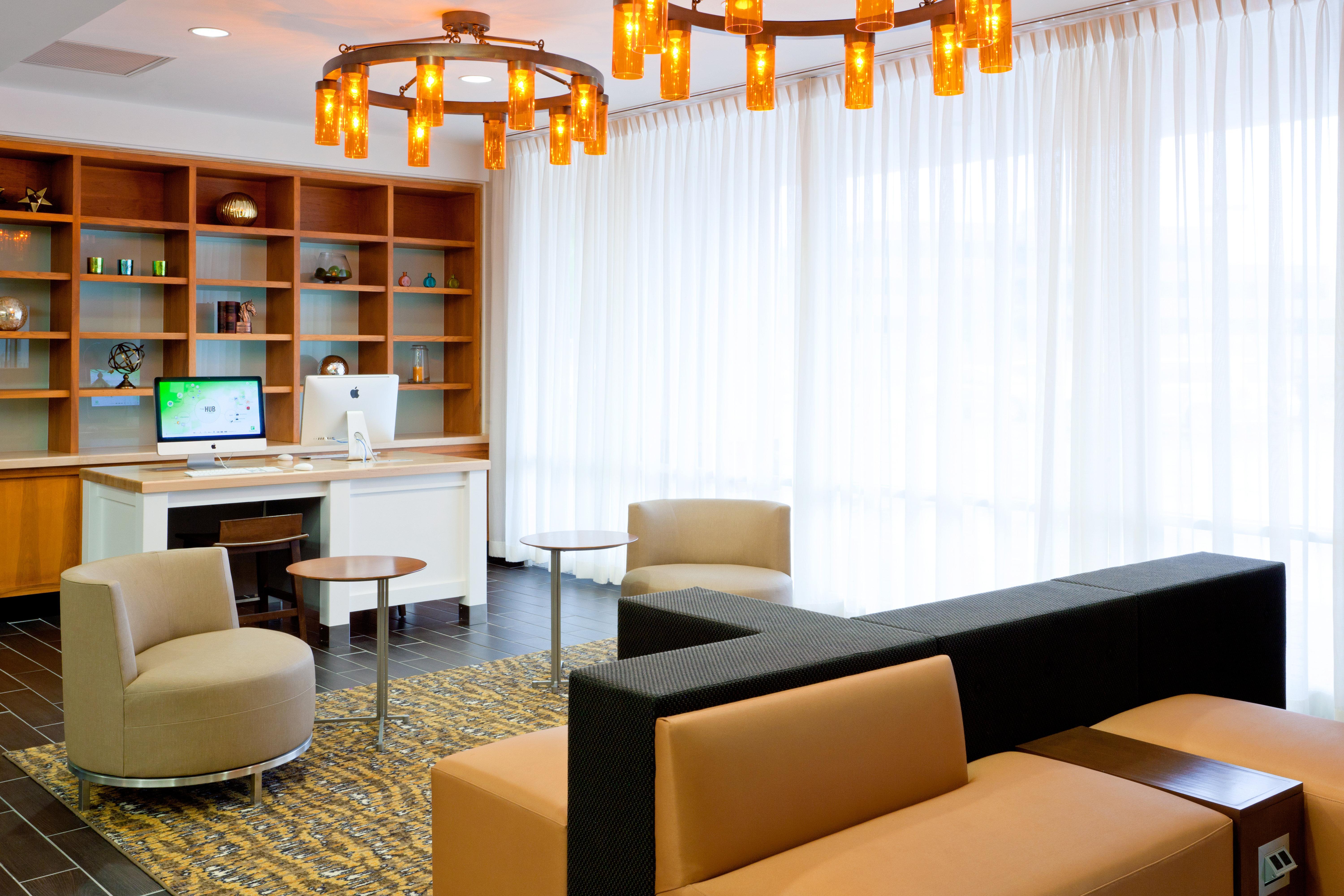 Holiday Inn Clark - Newark By Ihg Экстерьер фото