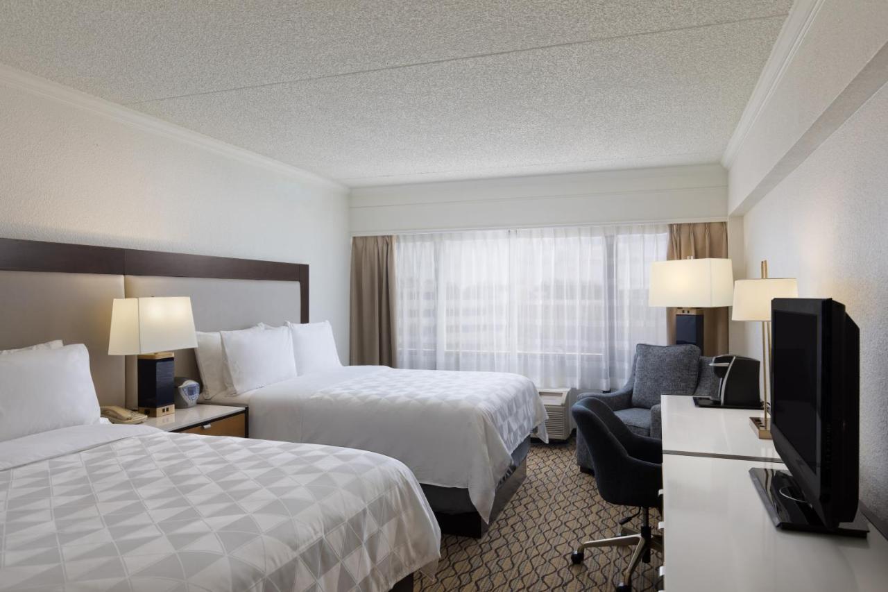 Holiday Inn Clark - Newark By Ihg Экстерьер фото